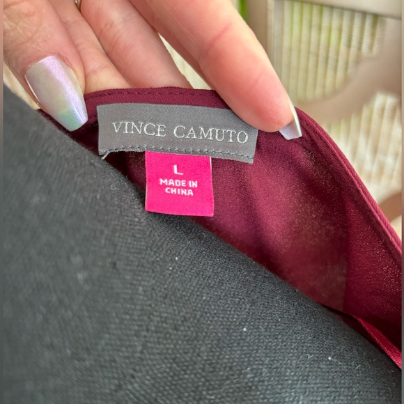 NWOT | Vinca Camuto Blouse Bell Sleeves | Large | Burgundy - Picture 5 of 7